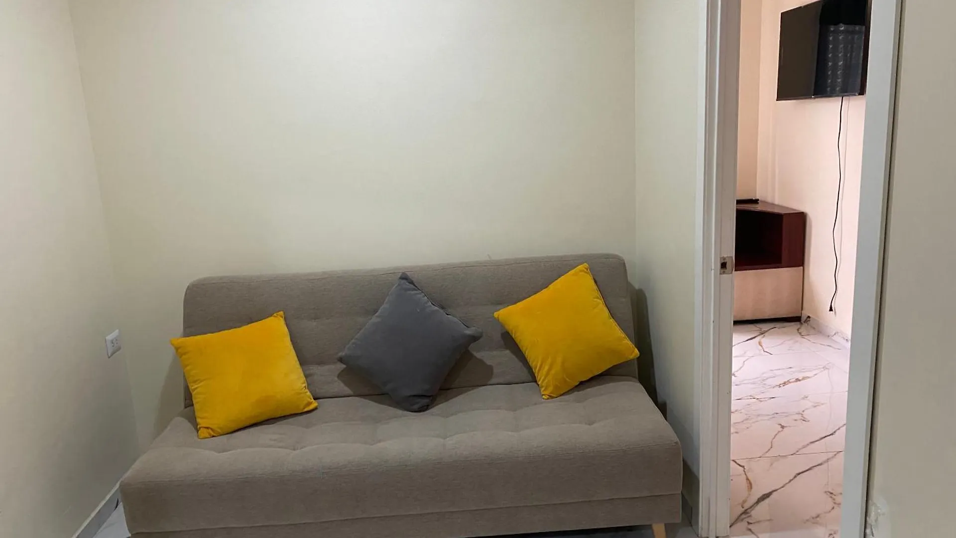 Viii-Exclusivo Departamento Junto A La Calle Larga Del Centro Historico Con Capacidad Para 8 Personas Cuenca Ecuador